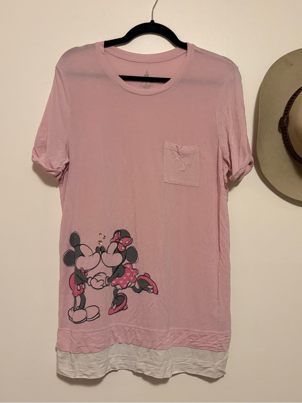 Official Disney Parks Kissing Mickey & Minnie Mouse Layered T-Shirt - Picture 1 of 4
